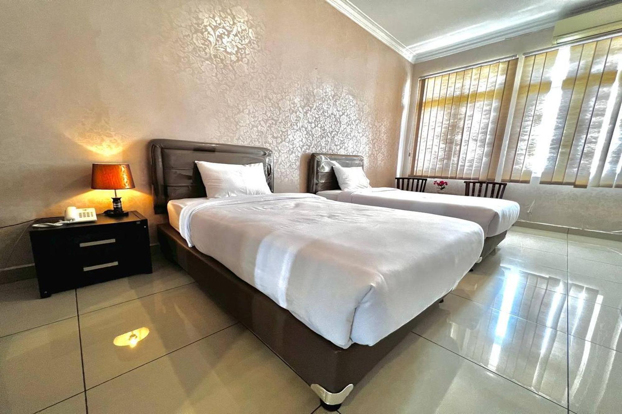 Ohulu Guesthouse Medan Exterior photo