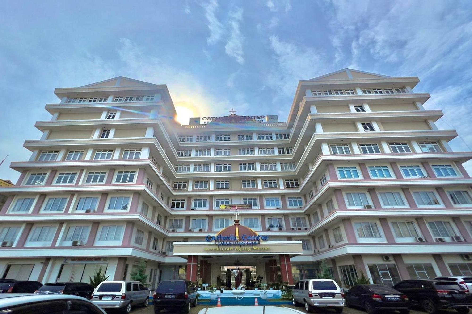 Ohulu Guesthouse Medan Exterior photo